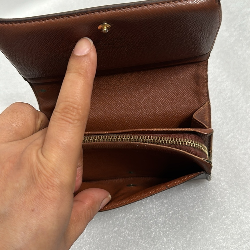 LV MONOGRAM SNAP WALLET - Picture 11 of 13